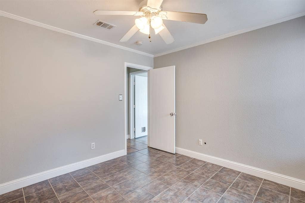 9825 Stoney Bridge Road, Fort Worth, TX 76108 Secondary bedroom 1