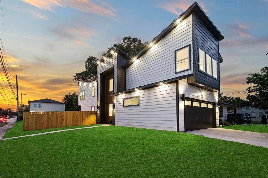 2503 Lawrence Street, Dallas, TX 75215 2503 Lawrence Street, Dallas, TX 75215