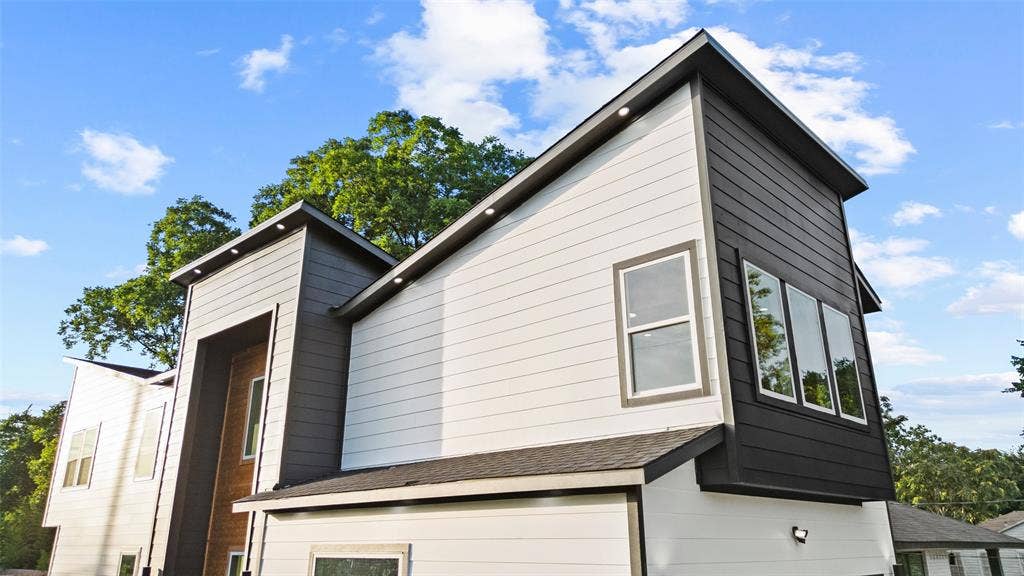 2503 Lawrence Street, Dallas, TX 75215 2503 Lawrence Street, Dallas, TX 75215