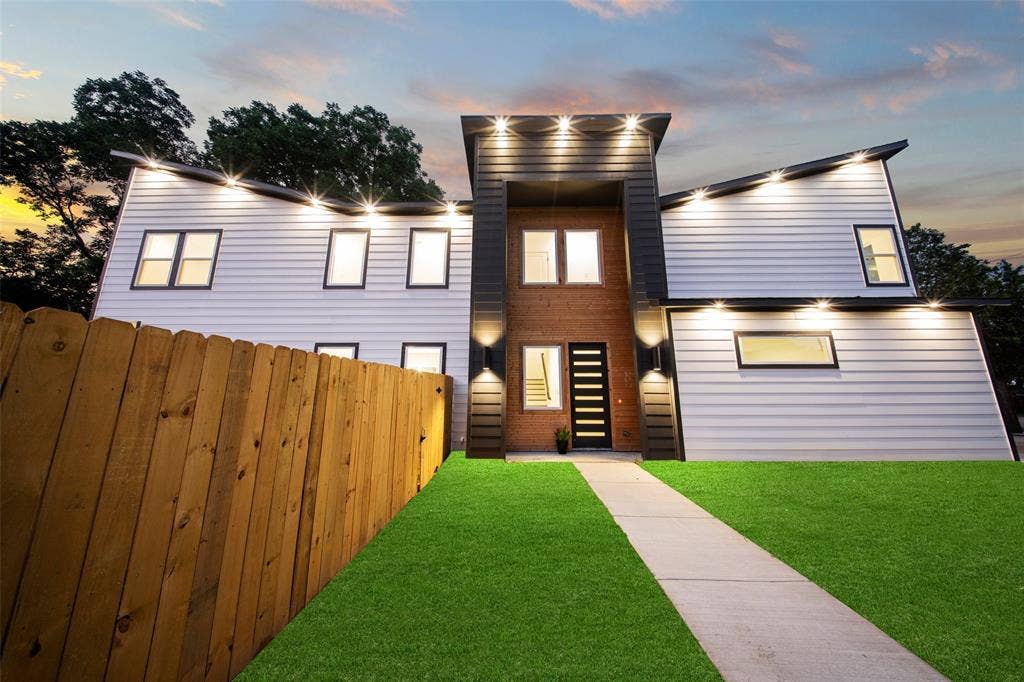 2503 Lawrence Street, Dallas, TX 75215 2503 Lawrence Street, Dallas, TX 75215