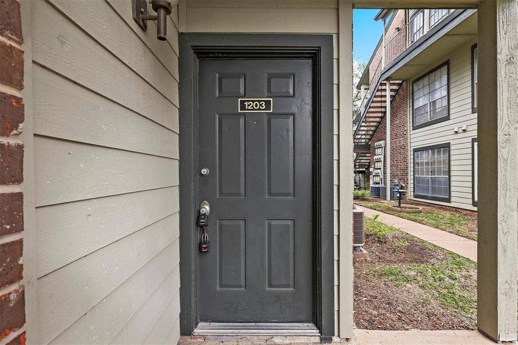 5981 Arapaho Road, #1203, Dallas, TX 75248 5981 Arapaho Road, #1203, Dallas, TX 75248