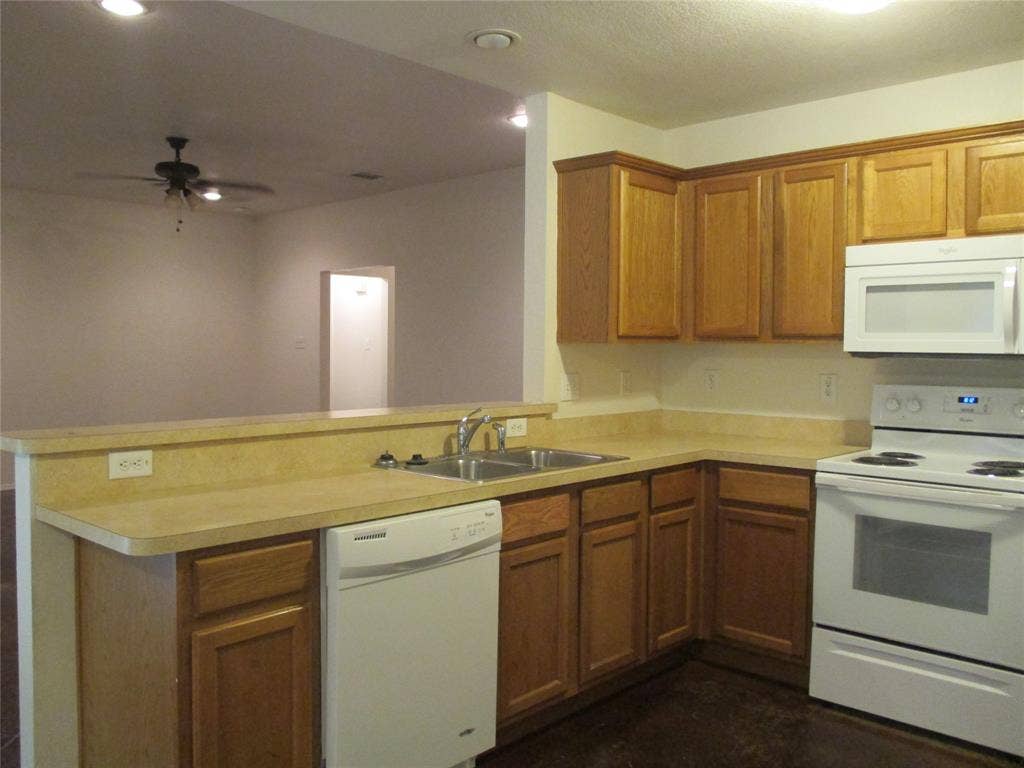 719 Hallvale Drive, White Settlement, TX 76108 719 Hallvale Drive, White Settlement, TX 76108