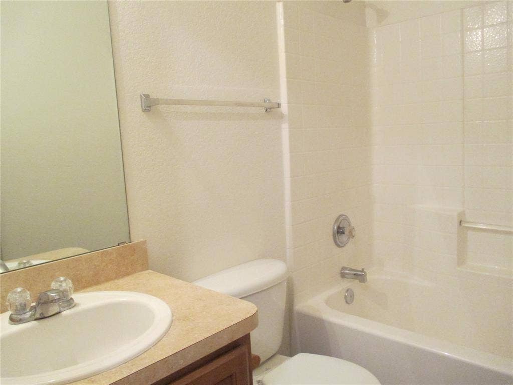 719 Hallvale Drive, White Settlement, TX 76108 719 Hallvale Drive, White Settlement, TX 76108
