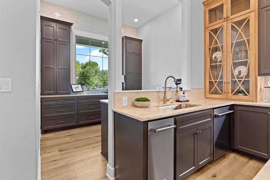23180 Bridle View Drive, Lindale, TX 75771 23180 Bridle View Drive, Lindale, TX 75771