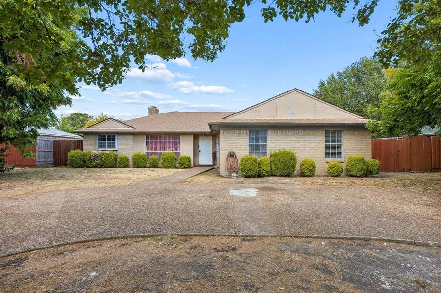 Property photo for 1701 East Spring Valley Road, Richardson, TX