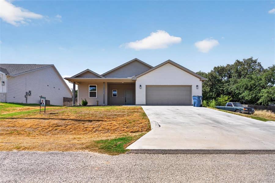 Property photo for 2308 Pedernales Court, Granbury, TX