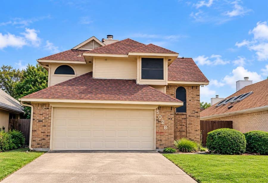 Property photo for 5026 Hearthcrest Drive, Garland, TX