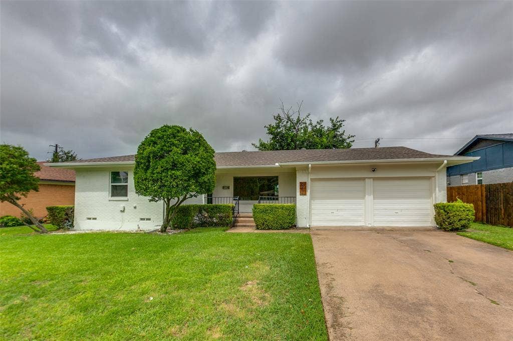 2413 Patricia Lane, Garland, TX 75041 Front of house