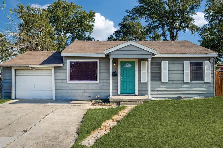 Property photo for 1541 Briarcliff Road, Dallas, TX