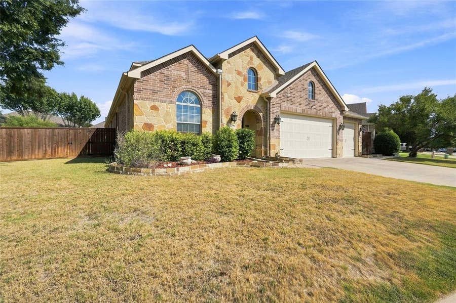 Property photo for 9452 Drovers View Trail, Fort Worth, TX