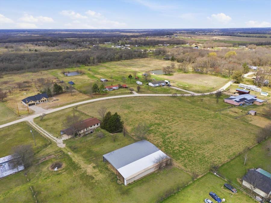 Property photo for 6563 Private Road 2269, Quinlan, TX