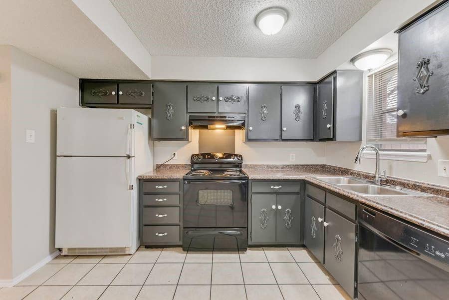 Property photo for 1728 sanford, #J, Arlington, TX