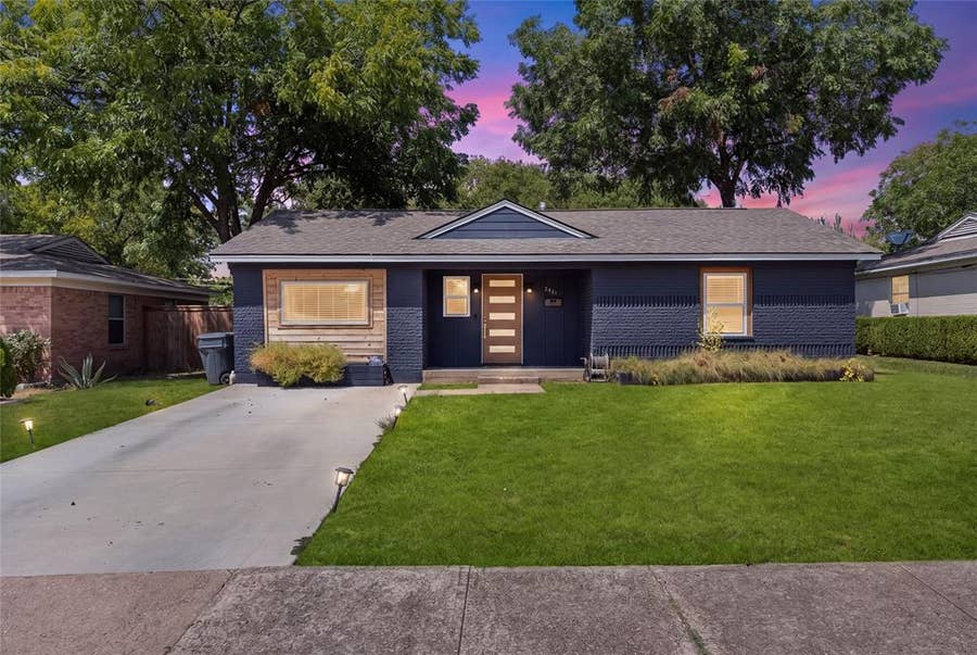 Property photo for 2431 Gross Road, Dallas, TX