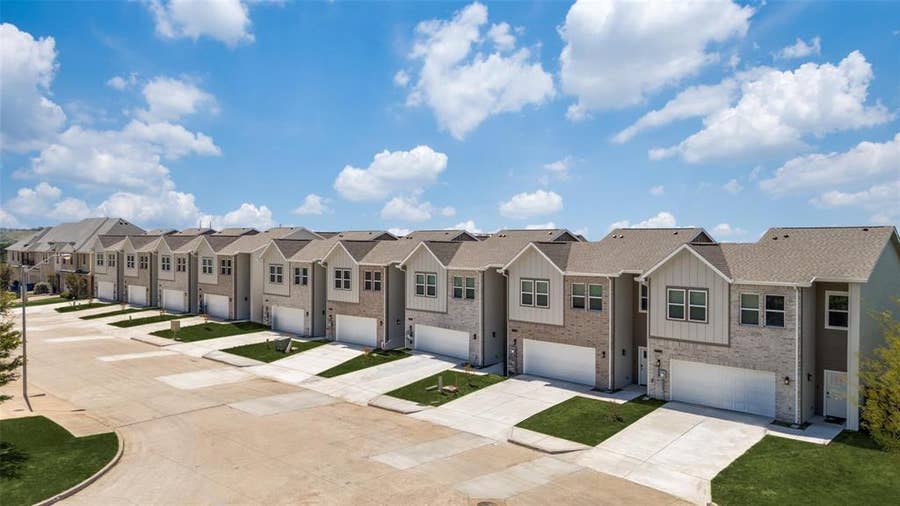 Property photo for 6655 Mountain Trail, Dallas, TX