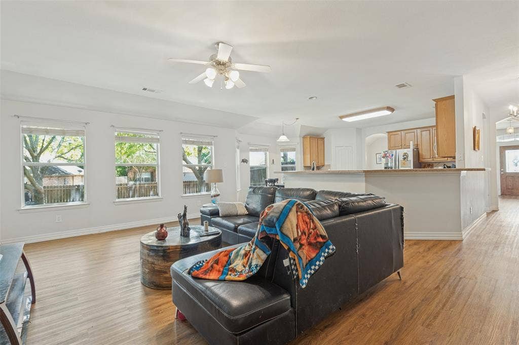 3018 Ashlawn Court, Midlothian, TX 76065