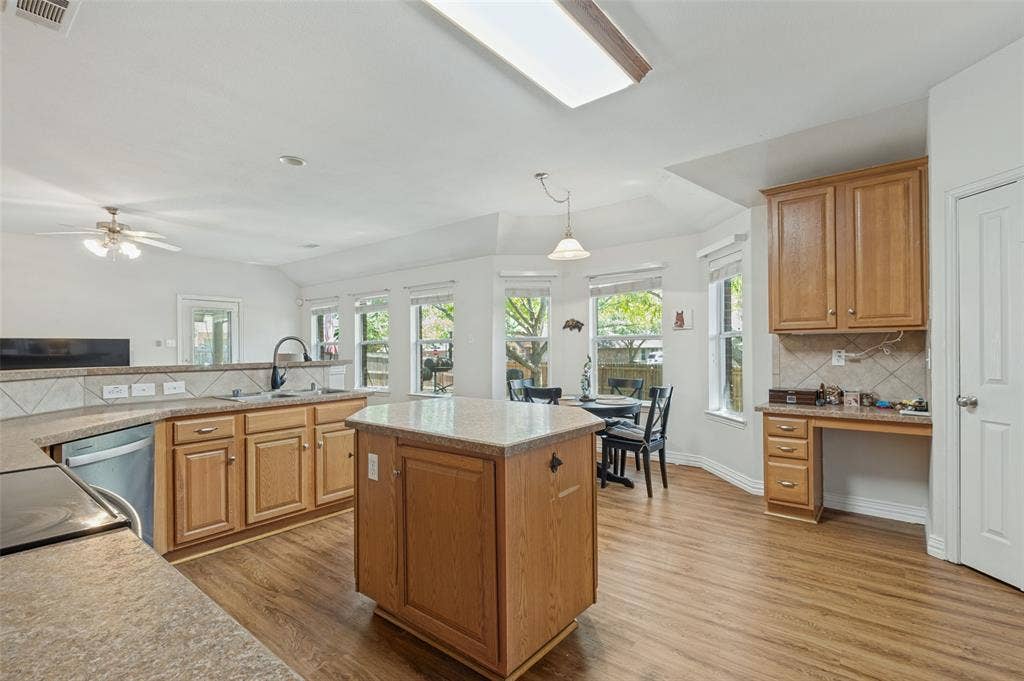 3018 Ashlawn Court, Midlothian, TX 76065