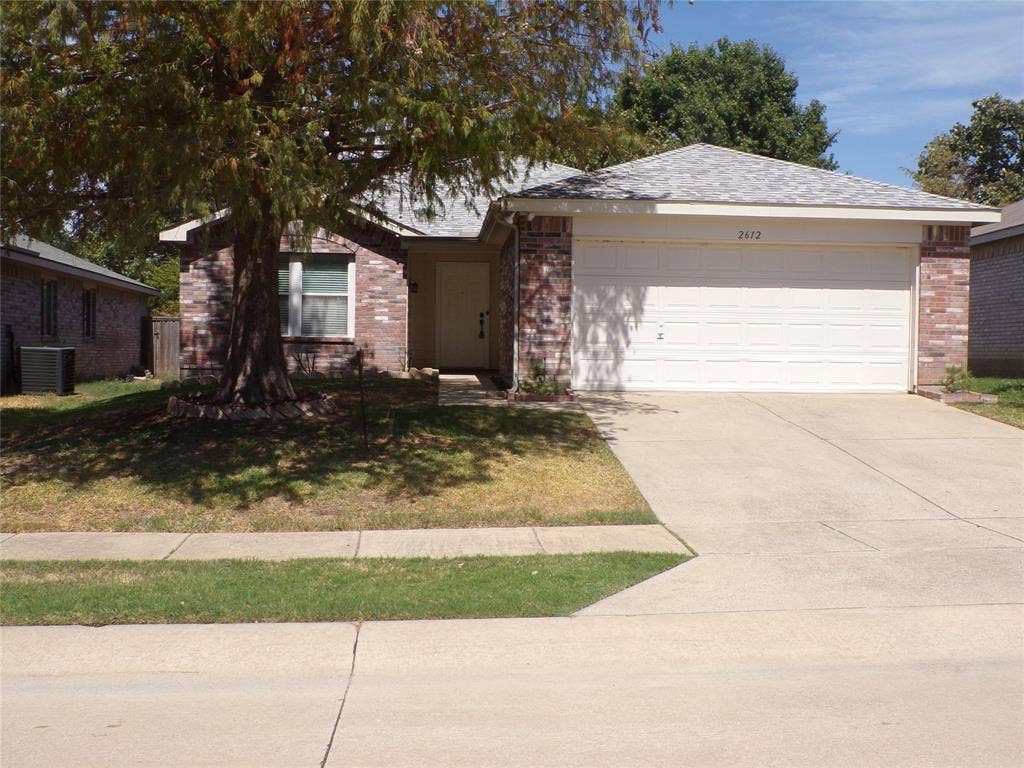2612 Sierra Drive, McKinney, TX 75071 2612 Sierra Drive, McKinney, TX 75071