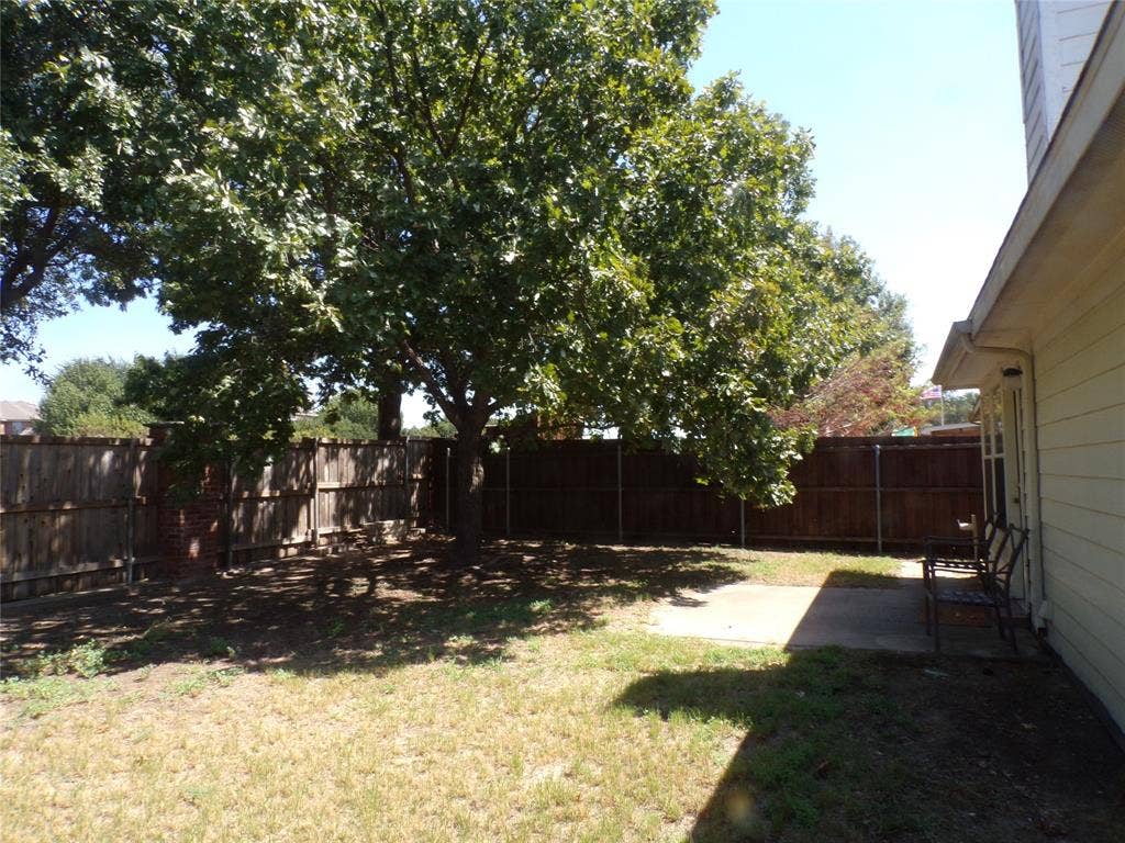 2612 Sierra Drive, McKinney, TX 75071 2612 Sierra Drive, McKinney, TX 75071