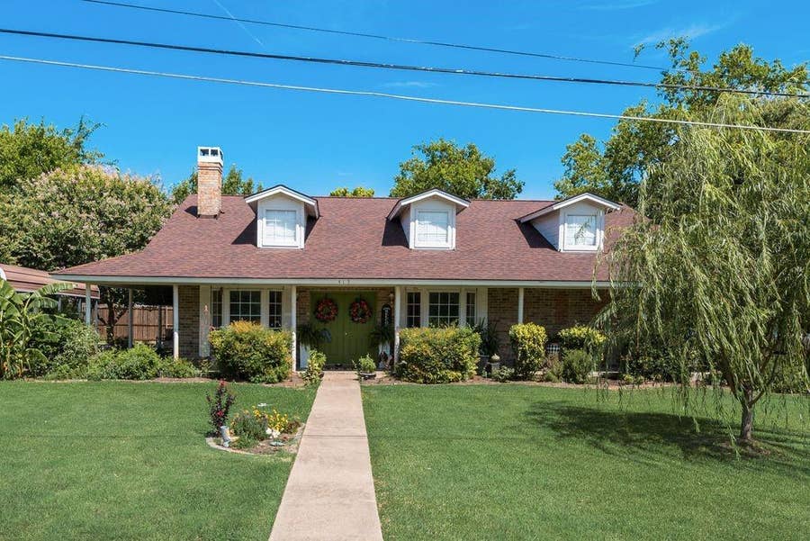 Property photo for 413 Francis Street, Seagoville, TX