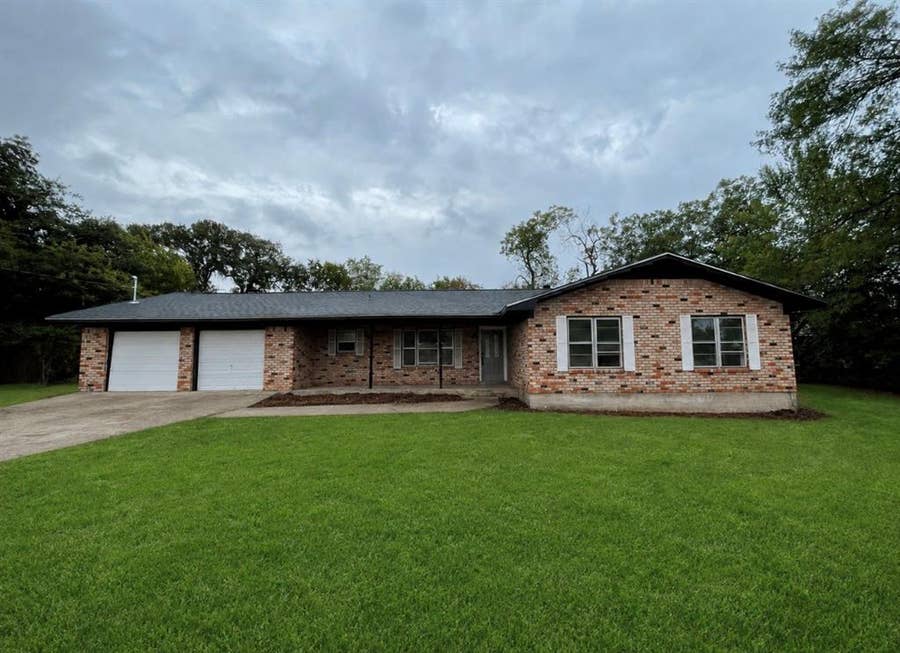Property photo for 107 Dyck, Riesel, TX