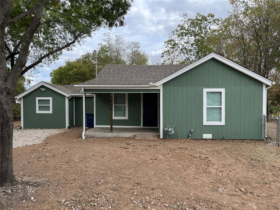 Property photo for 2406 Lolita Drive, Dallas, TX