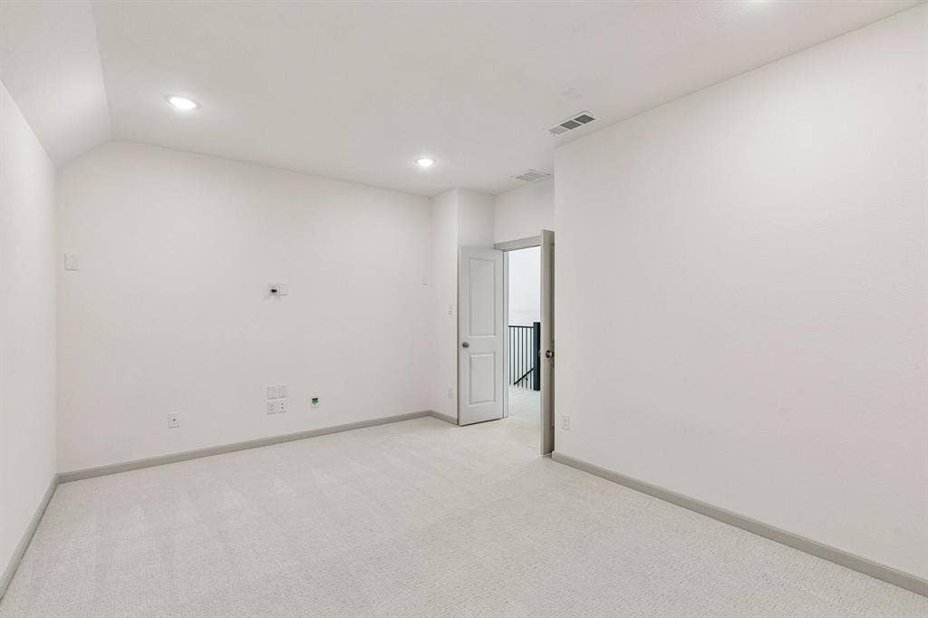 1825 Vetiver Glow Drive, Celina, TX 75009 This spacious media room with adjacent game room create the ultimate family entertainment zone!
