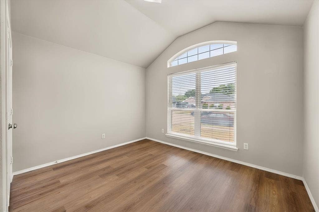 1017 Caleb Street, Burleson, TX 76028 Secondary bedroom