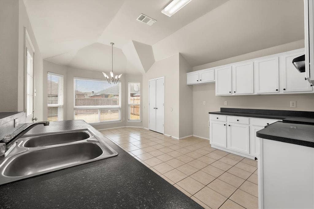 1017 Caleb Street, Burleson, TX 76028 1017 Caleb Street, Burleson, TX 76028