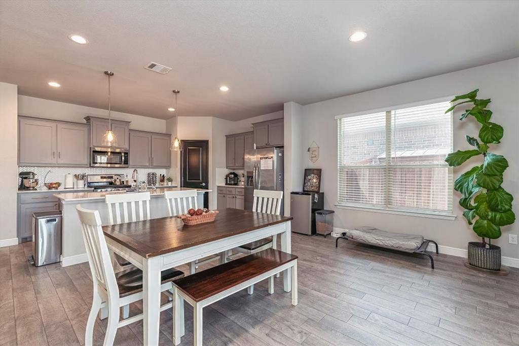 1904 Gill Star Drive, Haslet, TX 76052