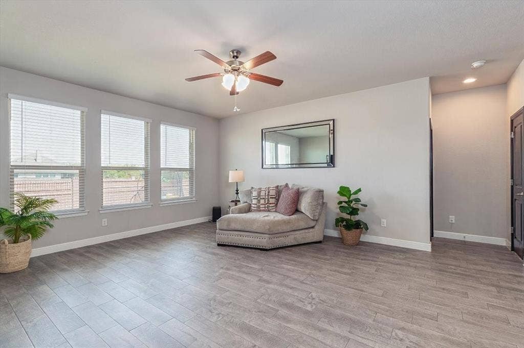 1904 Gill Star Drive, Haslet, TX 76052