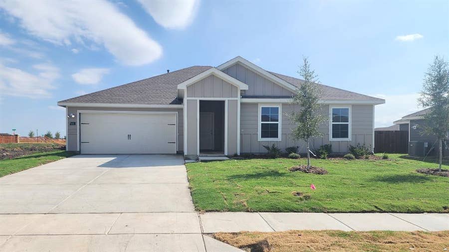 Property photo for 405 White Willow Drive, Nevada, TX