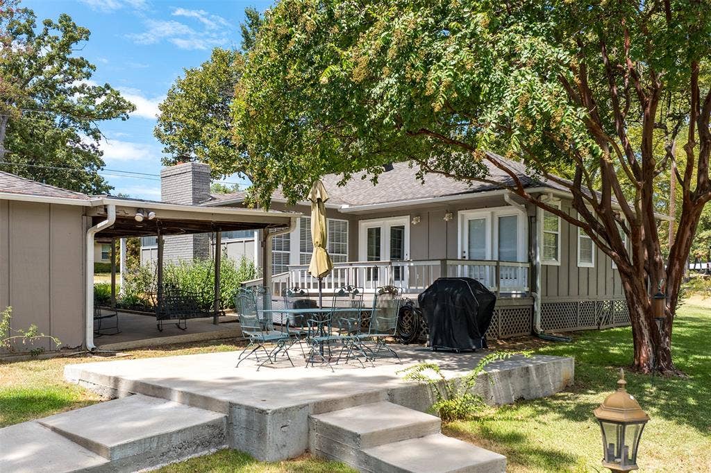 1210 Aloha Road, Tool, TX 75143