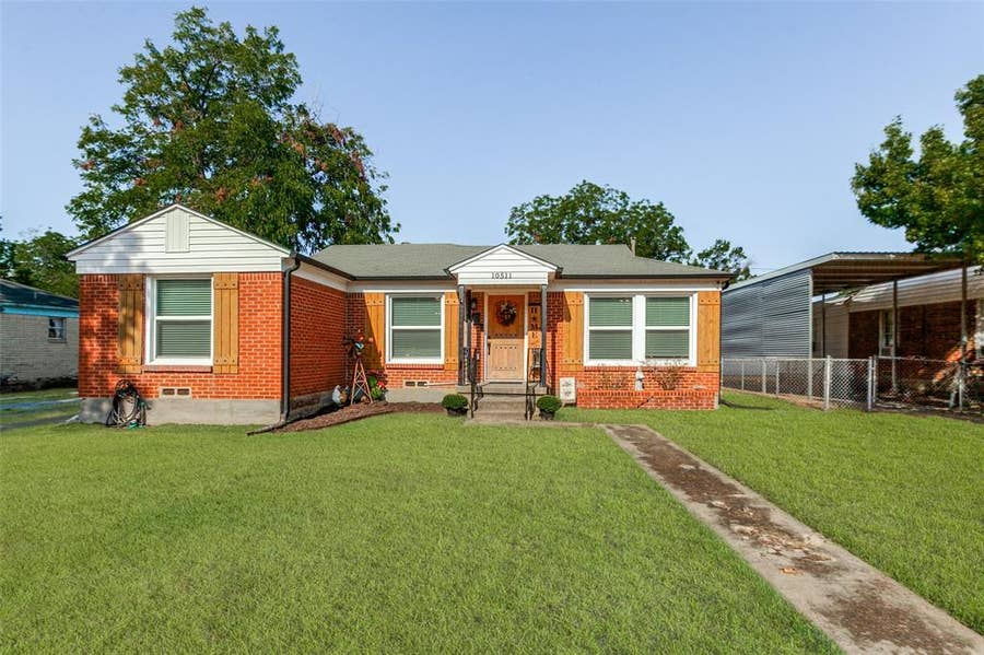 Property photo for 10511 Desdemona Drive, Dallas, TX
