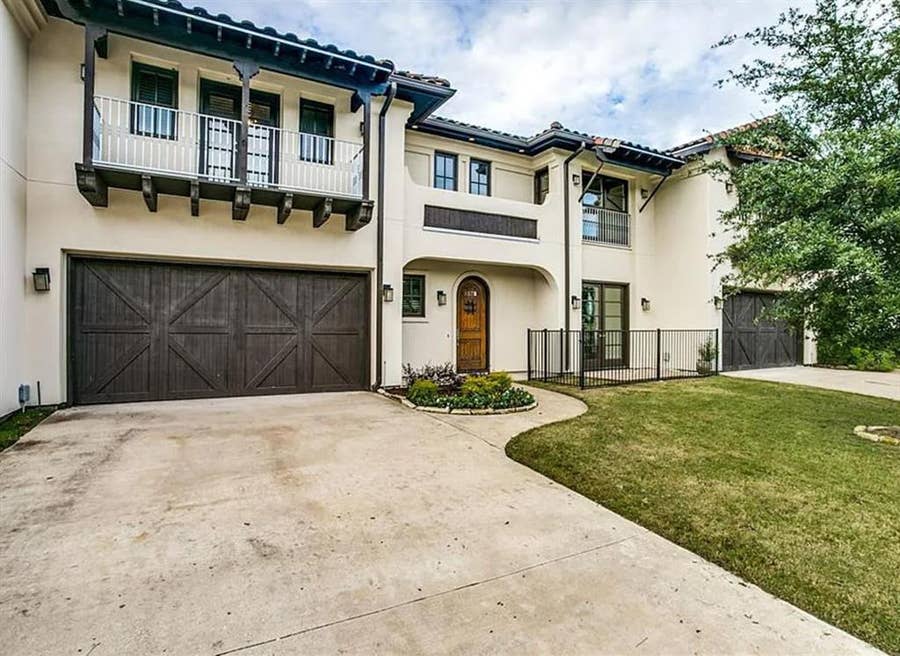 Property photo for 857 N Glasgow Drive, #B, Dallas, TX