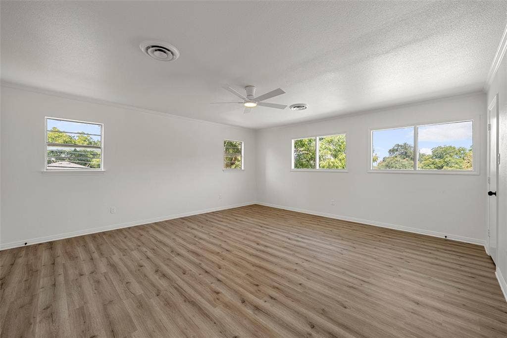 2826 N 43rd Street, Waco, TX 76710 2826 N 43rd Street, Waco, TX 76710