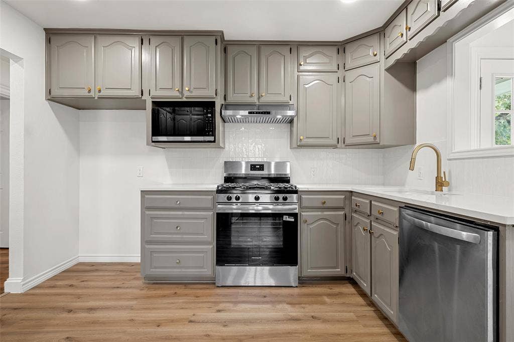 2826 N 43rd Street, Waco, TX 76710 2826 N 43rd Street, Waco, TX 76710