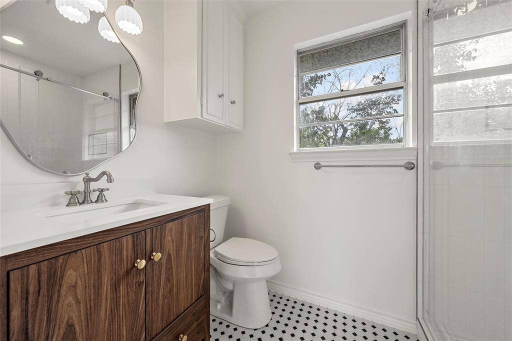 2826 N 43rd Street, Waco, TX 76710 2826 N 43rd Street, Waco, TX 76710
