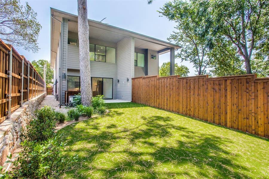 Property photo for 2335 Hondo Avenue, Dallas, TX