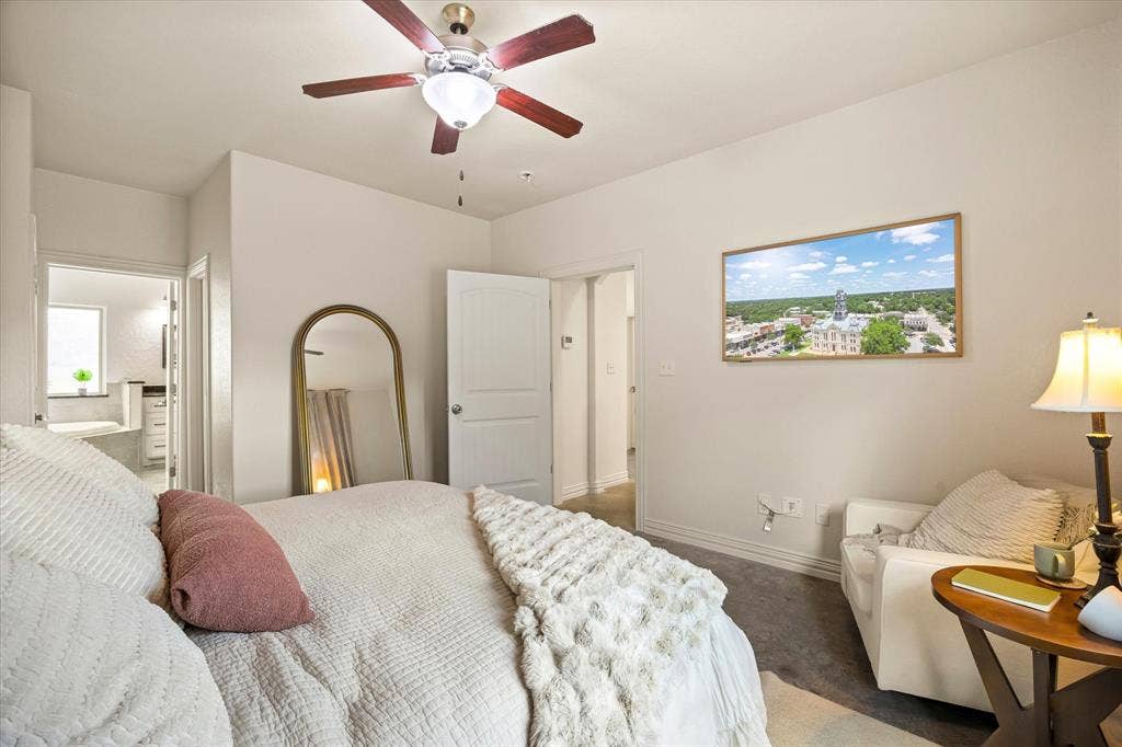 1004 W Apache Trail, Granbury, TX 76048 1004 W Apache Trail, Granbury, TX 76048