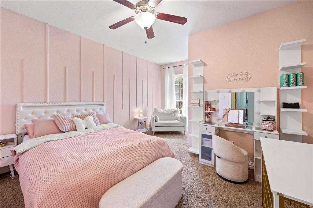 1004 W Apache Trail, Granbury, TX 76048 1004 W Apache Trail, Granbury, TX 76048