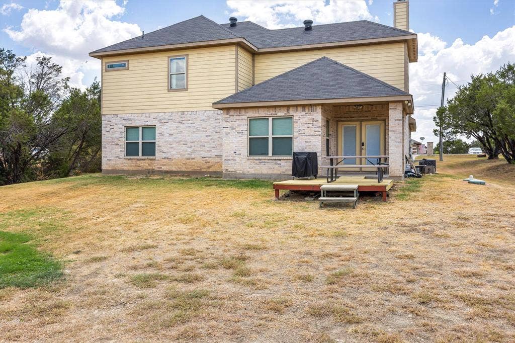 1004 W Apache Trail, Granbury, TX 76048 1004 W Apache Trail, Granbury, TX 76048