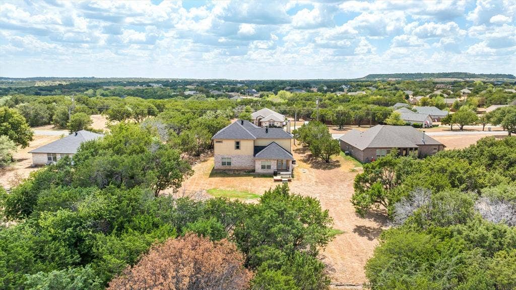 1004 W Apache Trail, Granbury, TX 76048 1004 W Apache Trail, Granbury, TX 76048