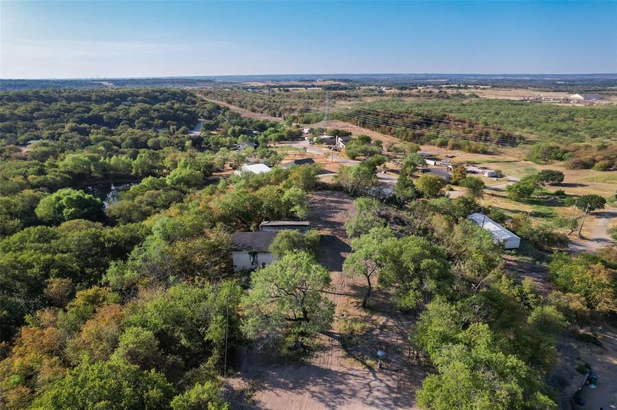 Property photo for 4079 Olvido Road, Waxahachie, TX