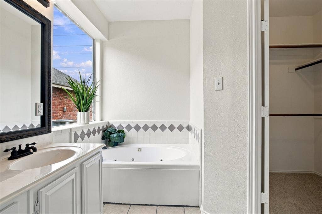 8502 Arcadia Drive, Frisco, TX 75035