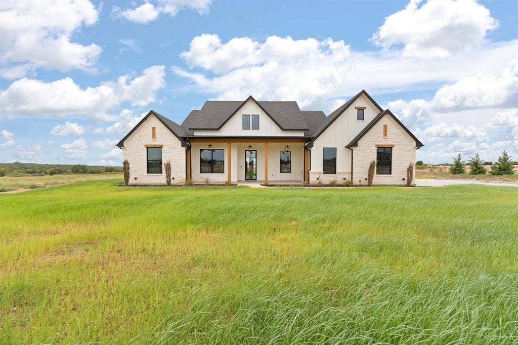 12721 W Fm 4, Godley, TX 76044 12721 W Fm 4, Godley, TX 76044