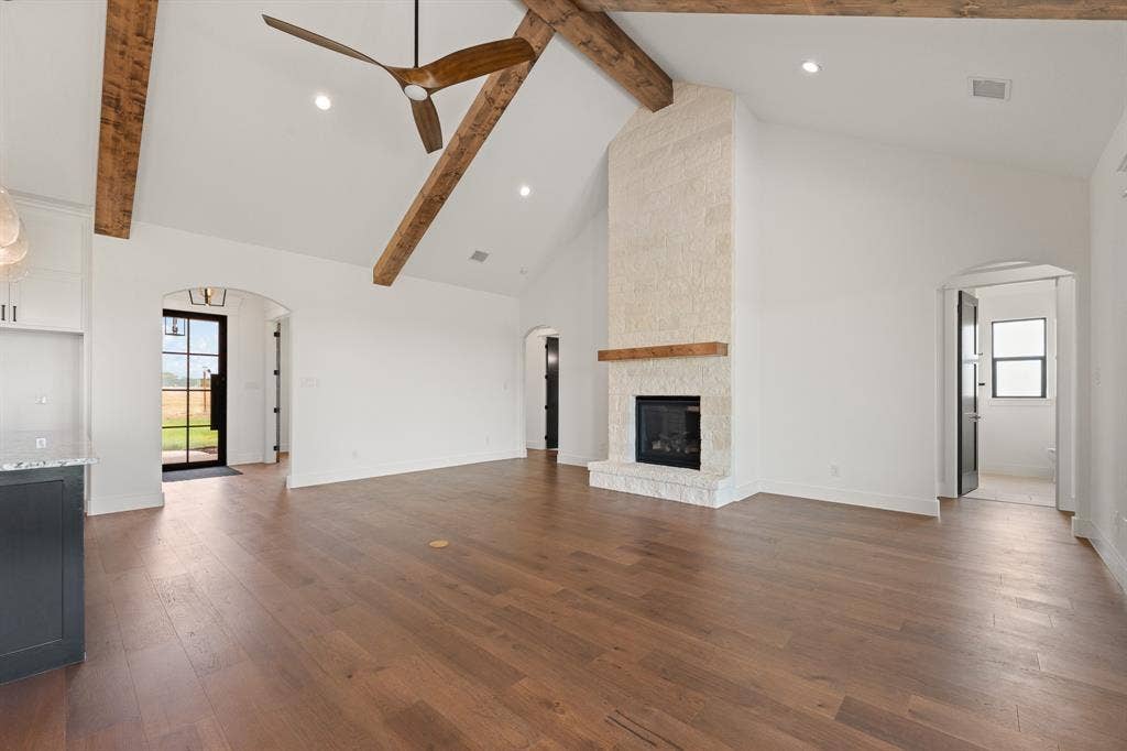 12721 W Fm 4, Godley, TX 76044 12721 W Fm 4, Godley, TX 76044