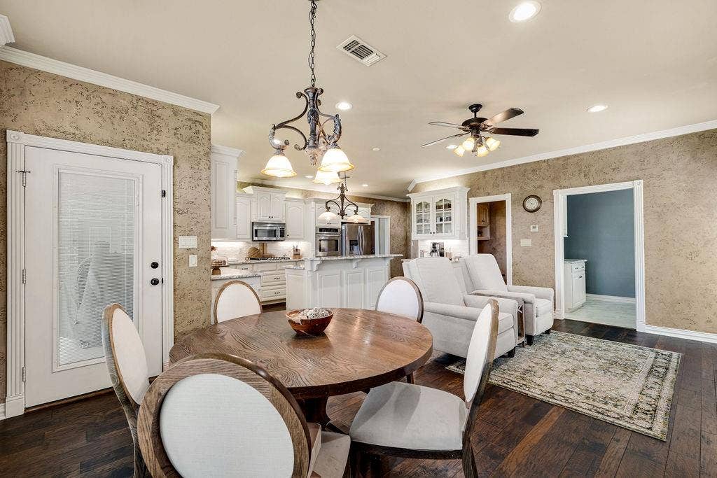 13650 Karah Lane, Lindale, TX 75771 13650 Karah Lane, Lindale, TX 75771