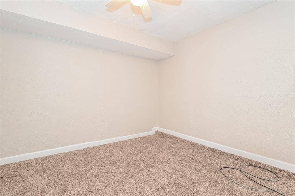 4906 Stagecoach Lane, Garland, TX 75043 4906 Stagecoach Lane, Garland, TX 75043