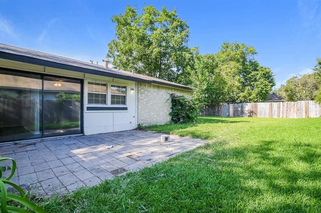4906 Stagecoach Lane, Garland, TX 75043 4906 Stagecoach Lane, Garland, TX 75043