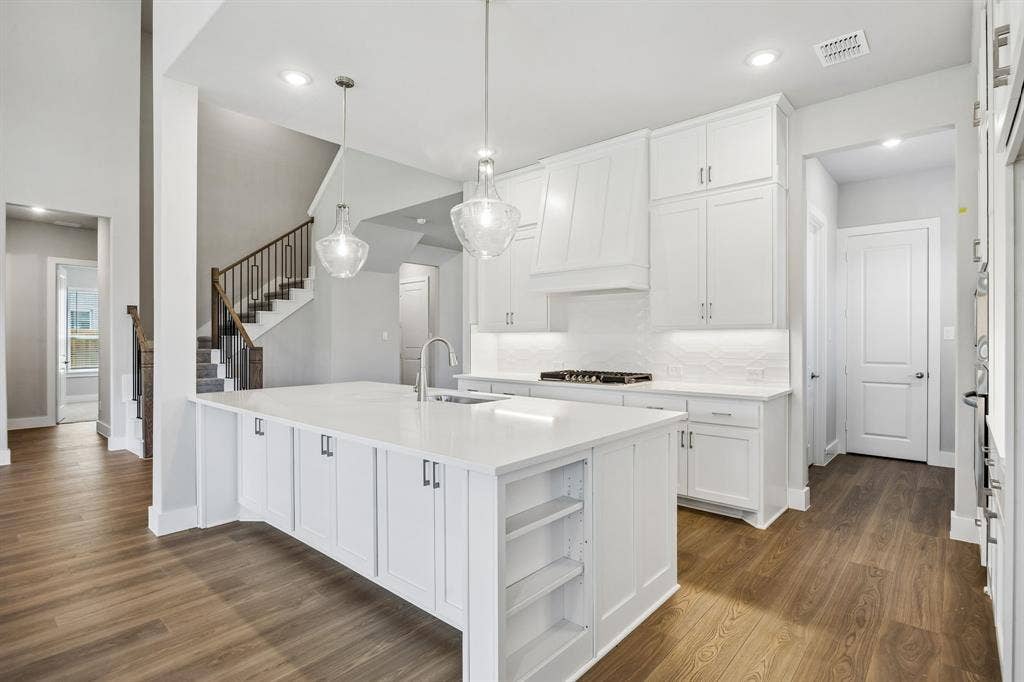 2423 Silver Spring Court, Celina, TX 75009 2423 Silver Spring Court, Celina, TX 75009